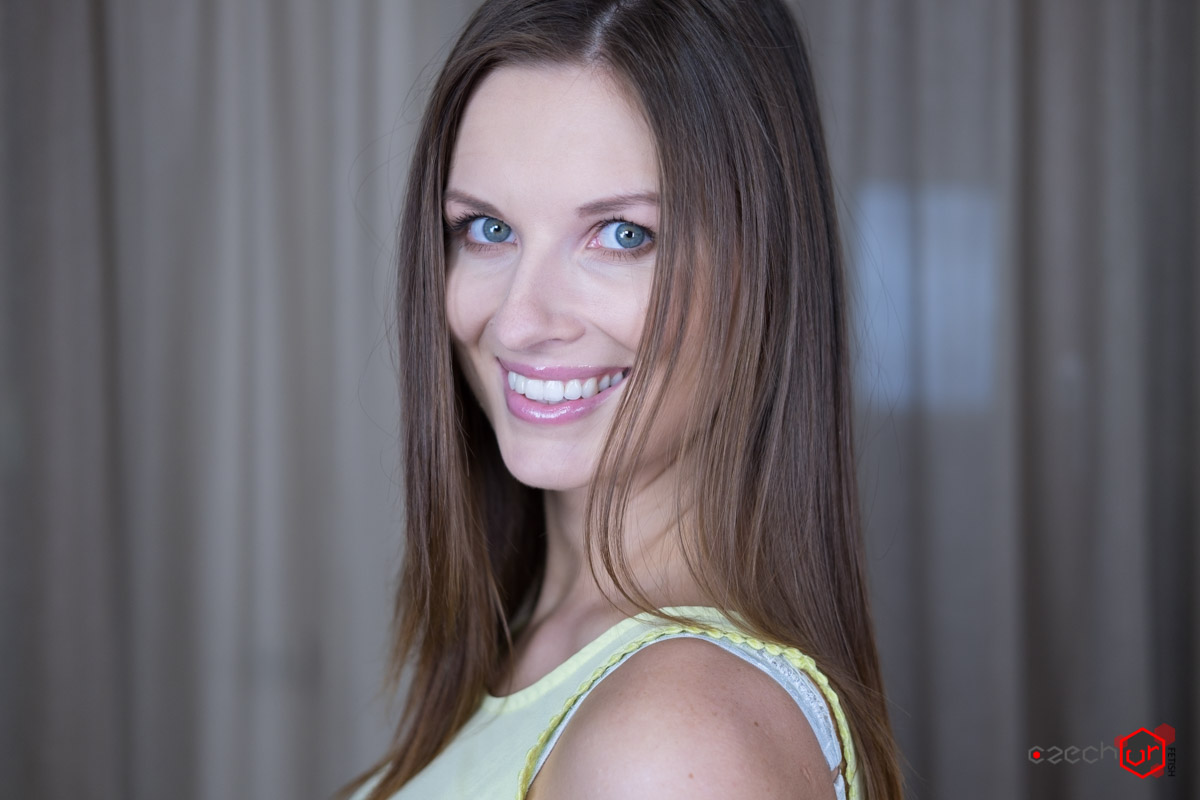 Obsessed by her Amazing Face